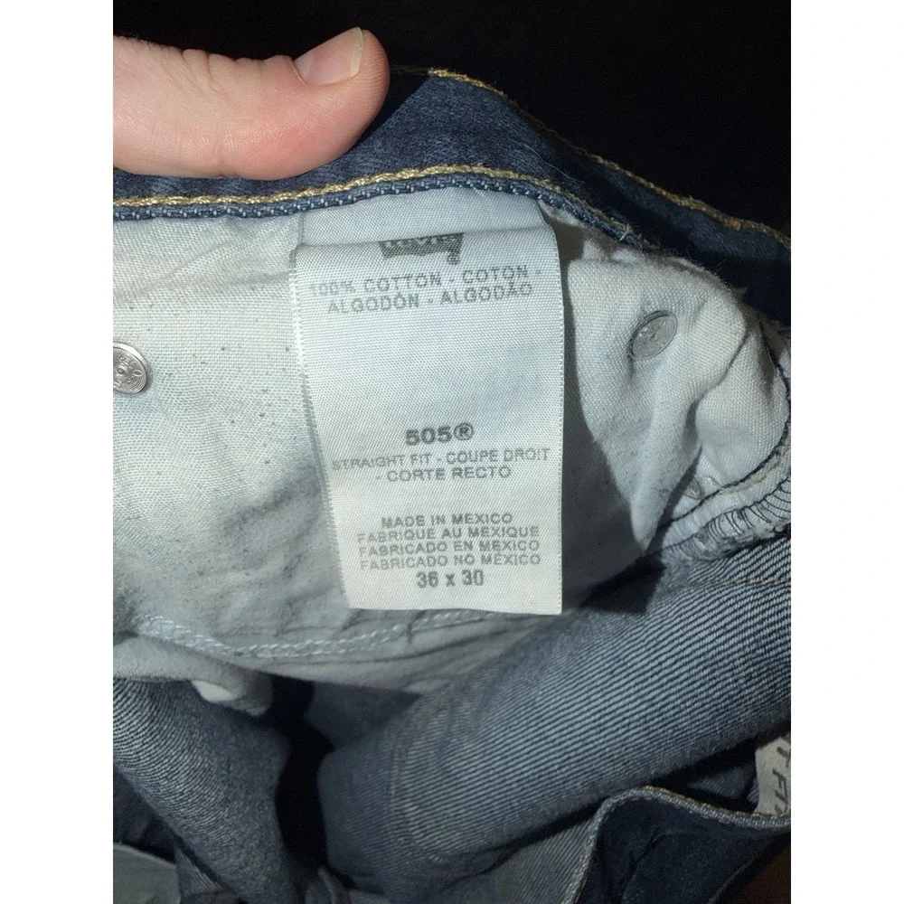 Vintage Levi's 505 Regular Fit Jeans Dark Wash Denim Straight Leg 36x30 Y2K